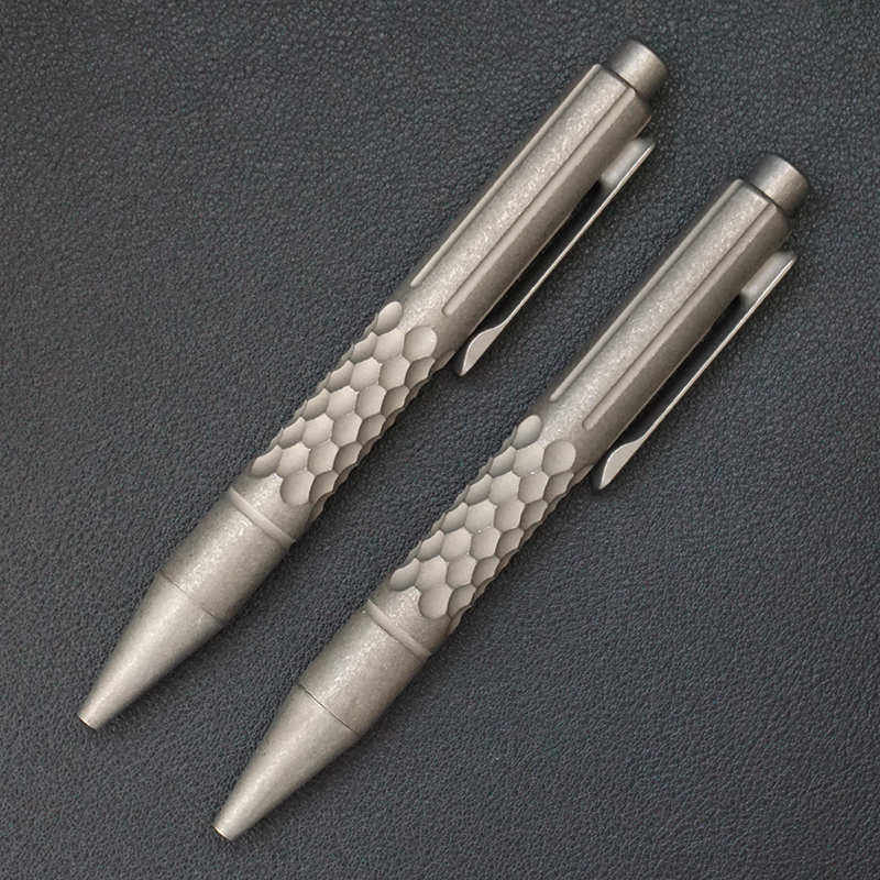 Edc Carry Essentials - Titanium alloy signature pen pull-bolt switch